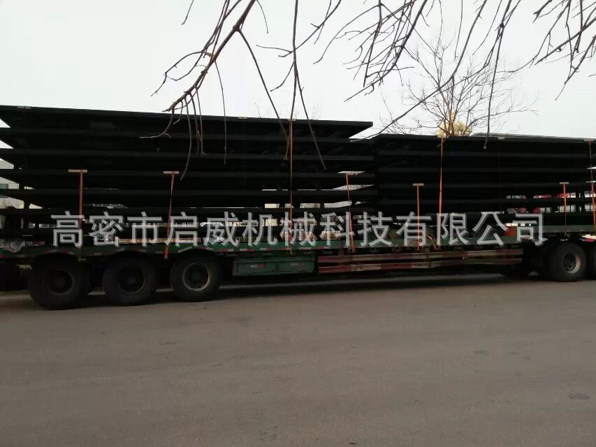 景区木屋拖车    专业制作   货源供应     质优价廉厂家供应