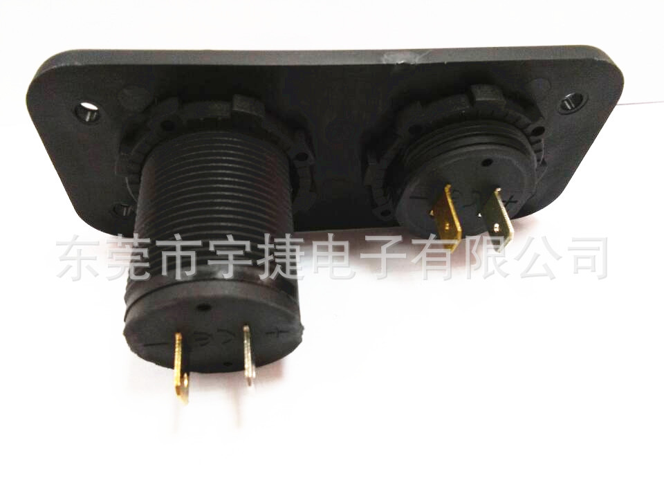 48ED0ED5E005CE7155BDF4D8585ABB