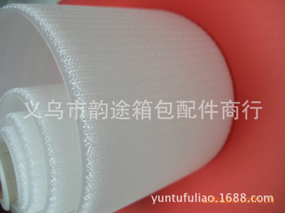 161658512_1228850858