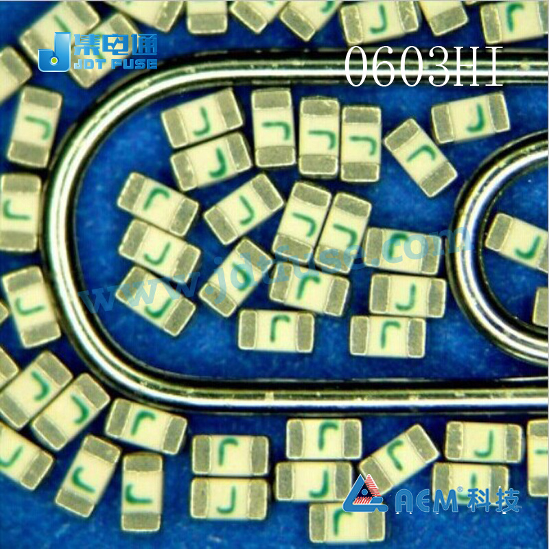 AEM 贴片保险丝F0603HI1500V032T   0603HI体积 32V/1.5A  快断