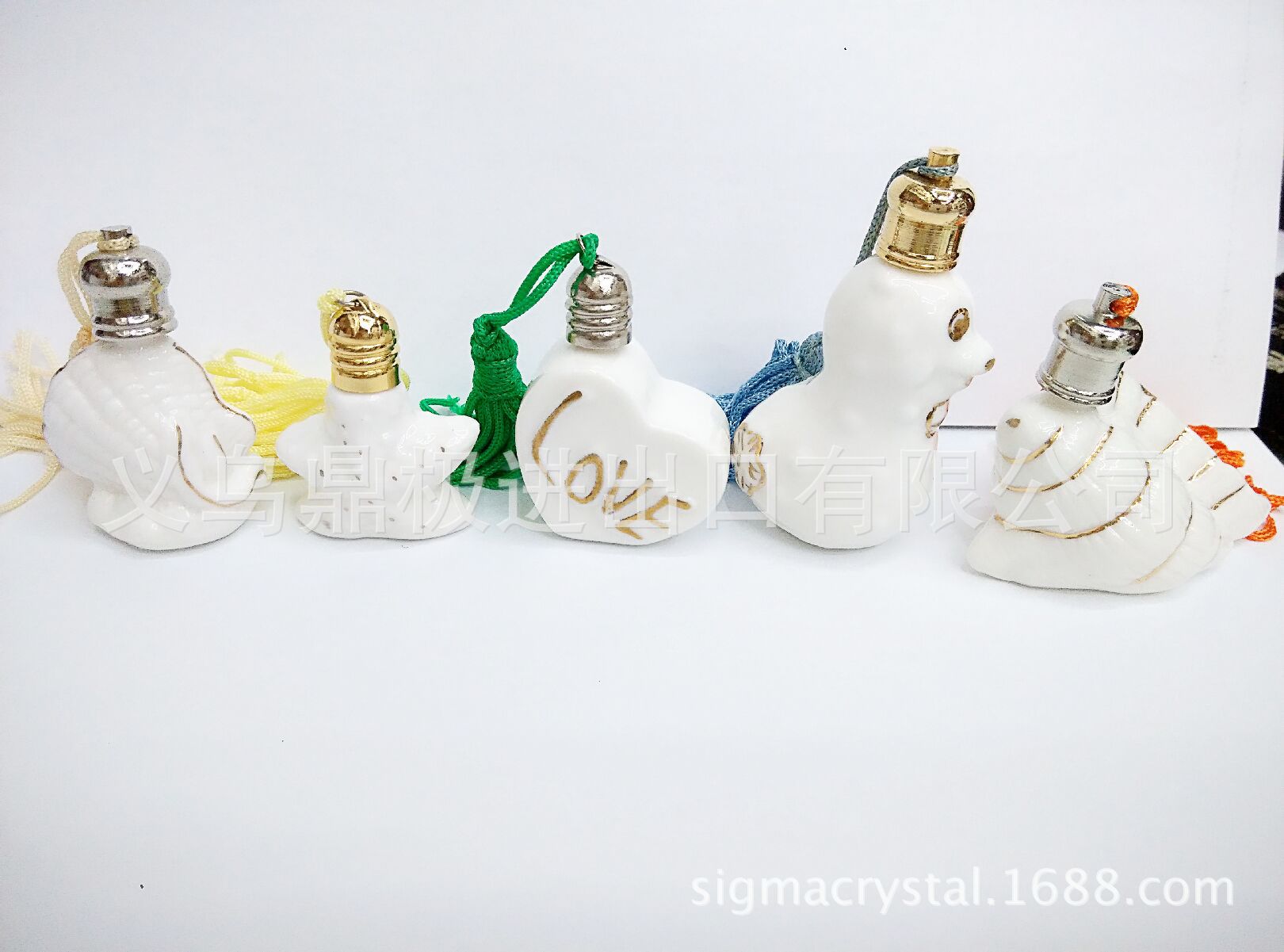 厂家直销现货J型点棒 陶瓷香水瓶现货 陶瓷香水瓶混款 创意香水瓶