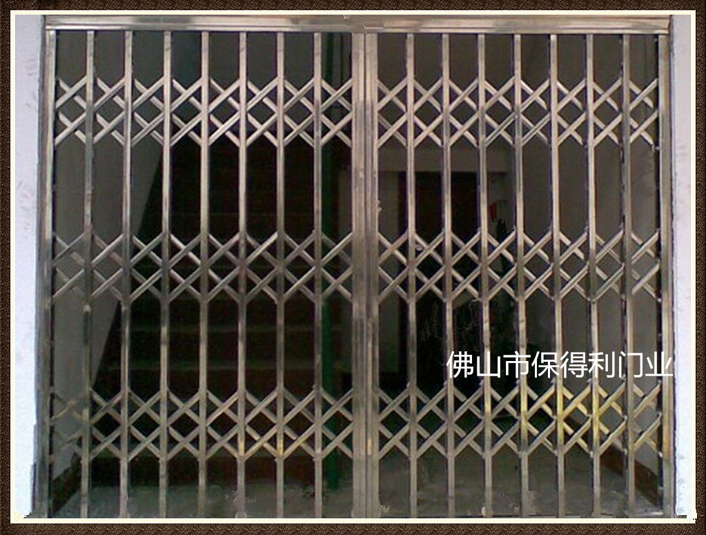 樓梯拉閘門_副本