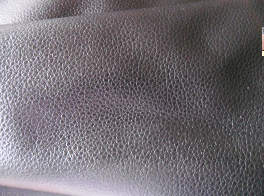 供应头层真皮 黄牛皮 黑色小荔枝纹牛皮