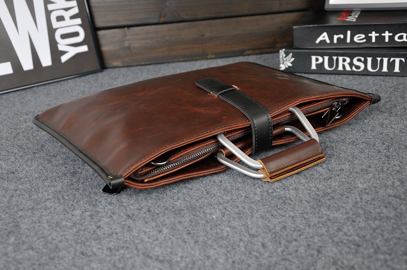 2024 Lässige Single-Shoulder-Crossbody-Tasche aus trendigem Crazy Horse-Leder für Herren, schlichte, elegante Dokumententasche_voghion.com