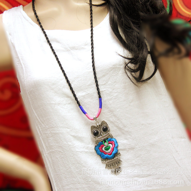 中国风贴花猫头鹰毛衣链