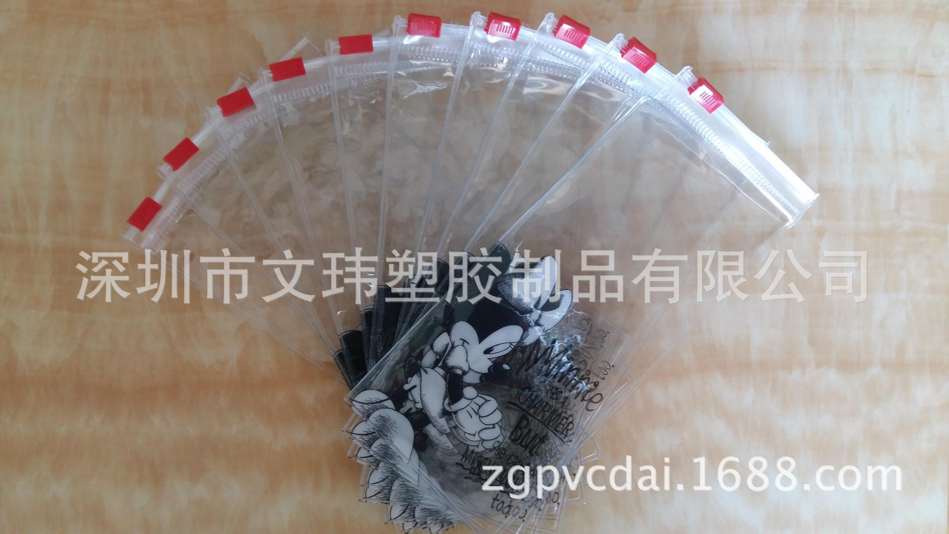 厂家直供pvc笔袋、pvc文具袋、pvc拉链袋