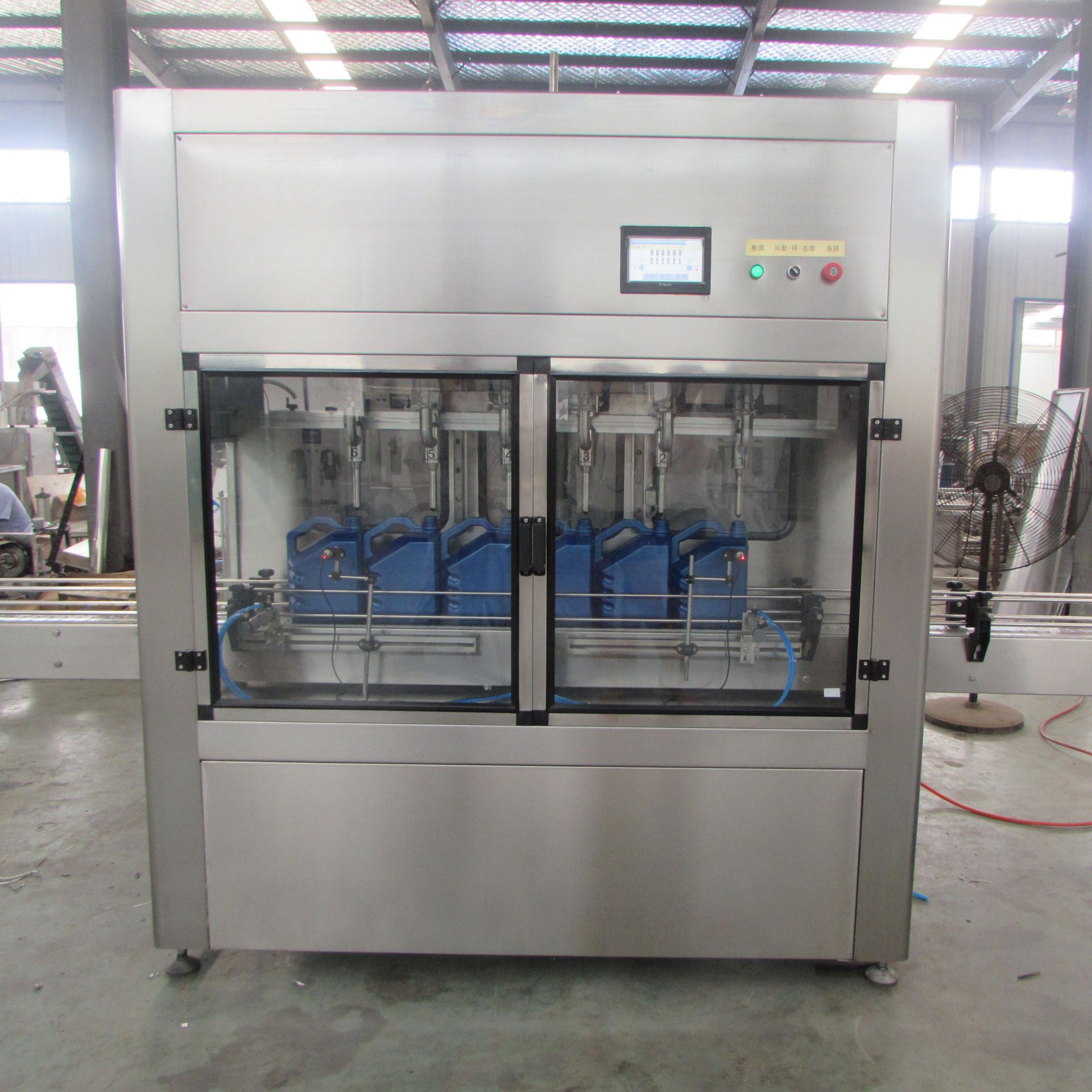 专业生产润滑油灌装设备的厂家 全自动称重式油类灌装机