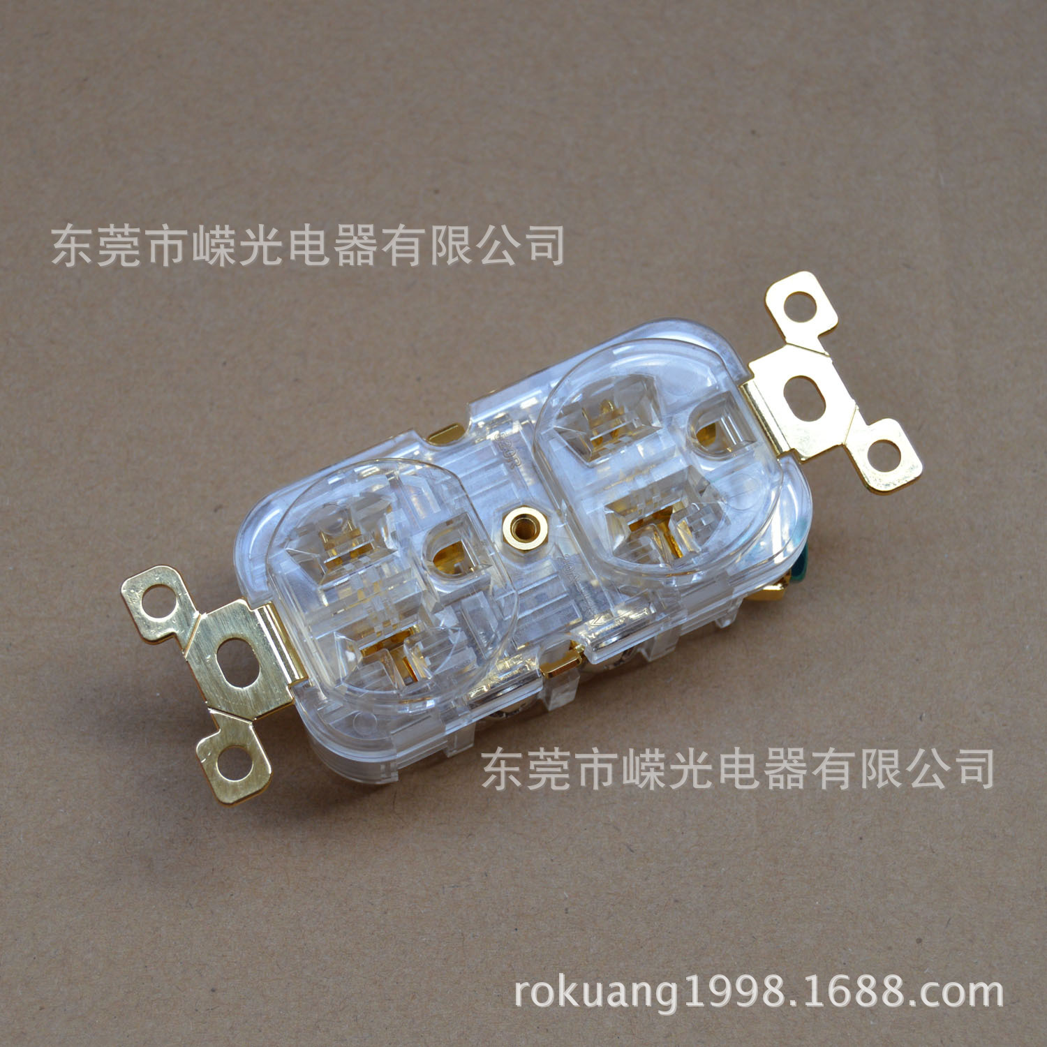 520RD 20A 125VAC NEMA 5-20R 鍍金 音响插座 镀铑 HIFI墙插