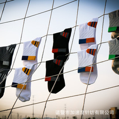 Autumn/Winter New Style Fashion Cotton Sports Socks Wholesale for Men Elastic Cotton Basketball Crew Socks Deodorant Socks