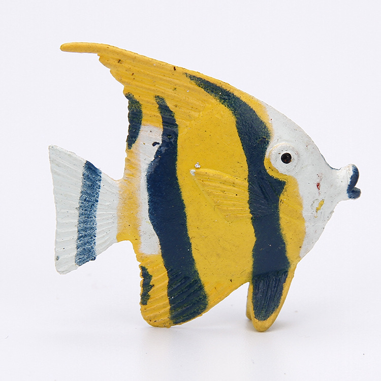 Plastic marine animal model