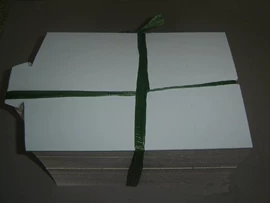 其他工业用纸;描图、绘图纸;服装机械设备