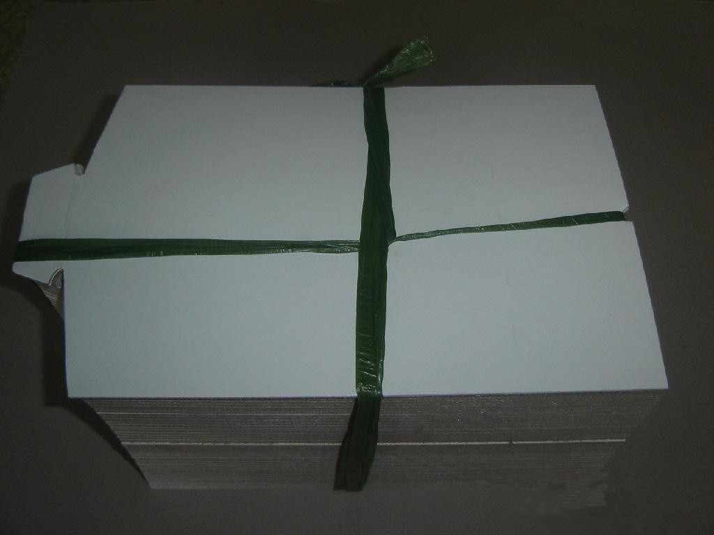 专业衬板供应商批发 飞机板 服装衬衣纸板