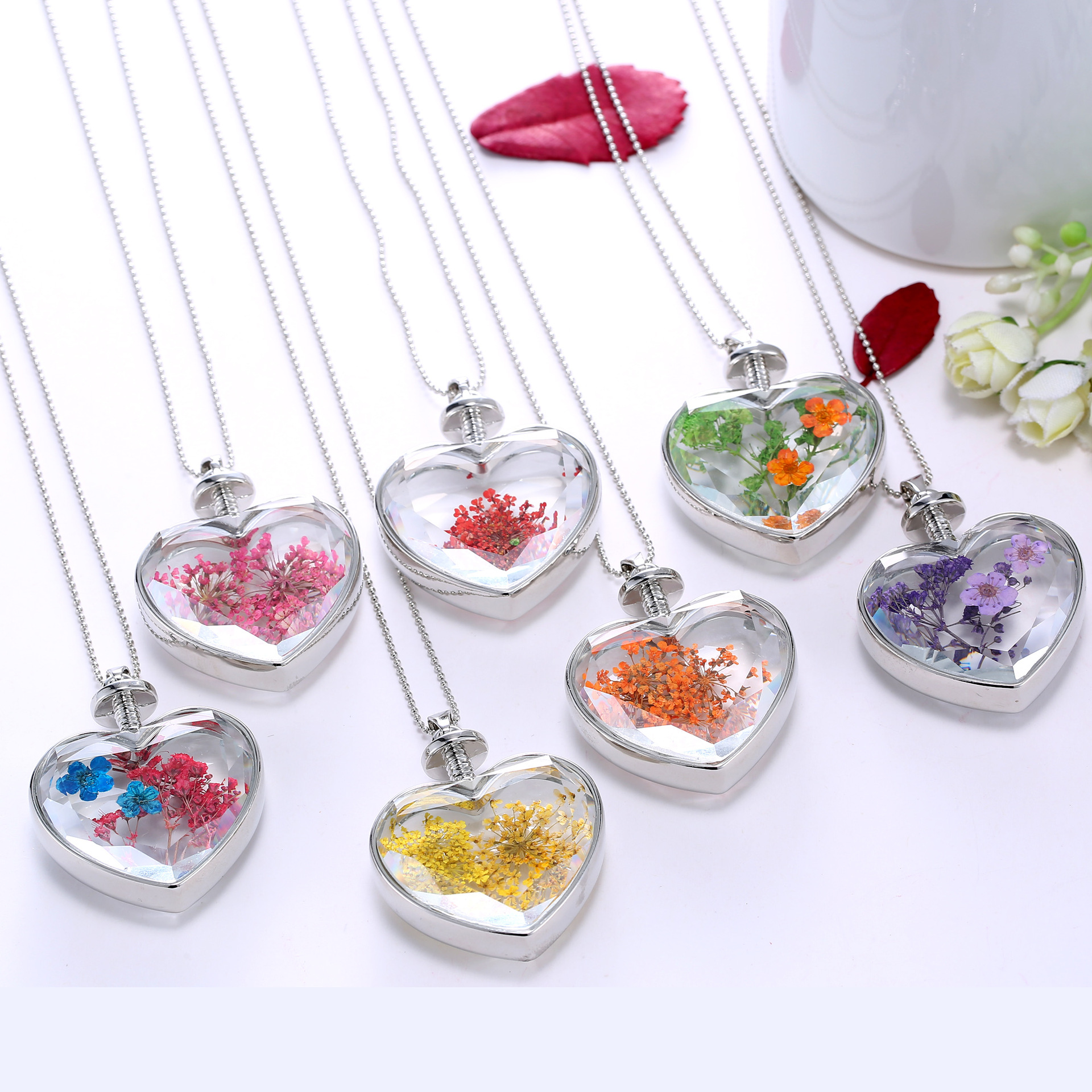 Ig Style Simple Style Heart Shape Alloy Plating Inlay Artificial Crystal Women's Pendant Necklace display picture 23