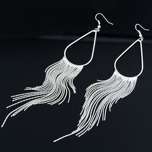 17g Weight Electroplated Gold Plating Process Alloy Ear Needle Material Simple Style Water Droplets Tassel Alloy Stone-Free Plating Drop Earrings For Women'S Daily