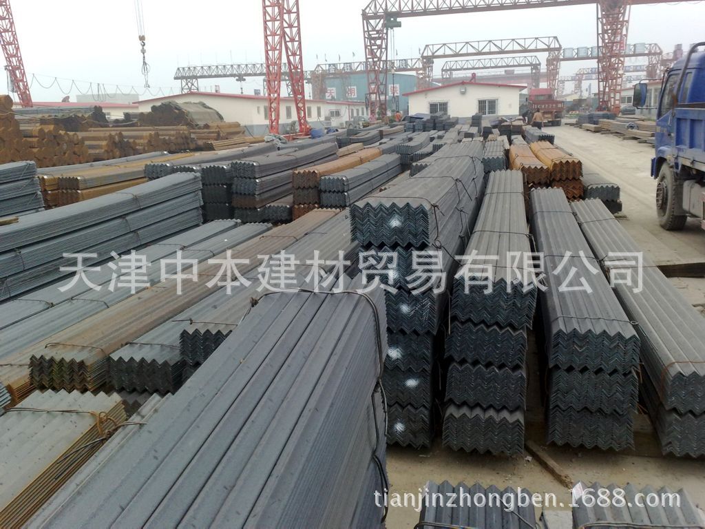 角钢批发零售一支起批 唐山国标带材质角钢Q235等边国标角钢