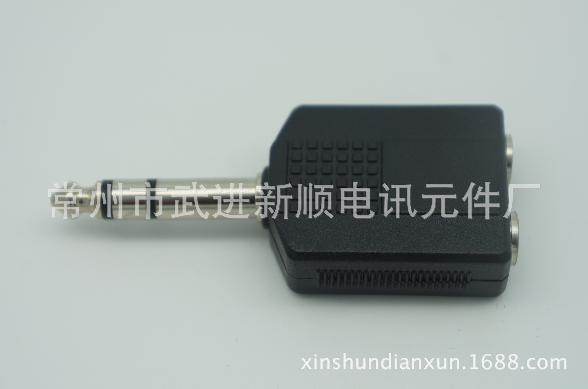 6.35mm立体声一公转二母音频转接头，大三芯公转二母 1/4 分线器