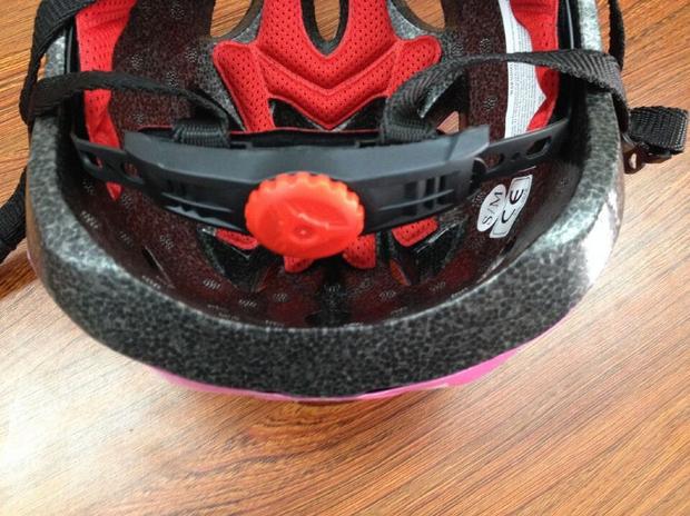 Adjustable Childrens Sports Helmet For Skating And Cycling_voghion.com