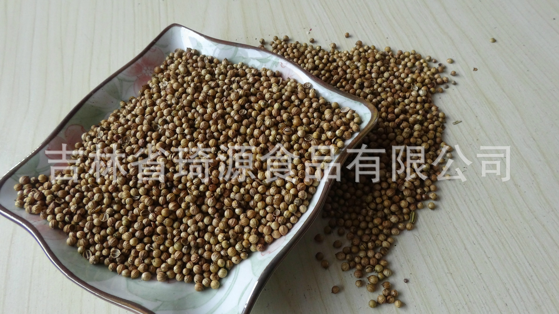 Roasted Coriander Seeds Low Temperature Baked Cilantro Seed Bulk Whole Spice overview