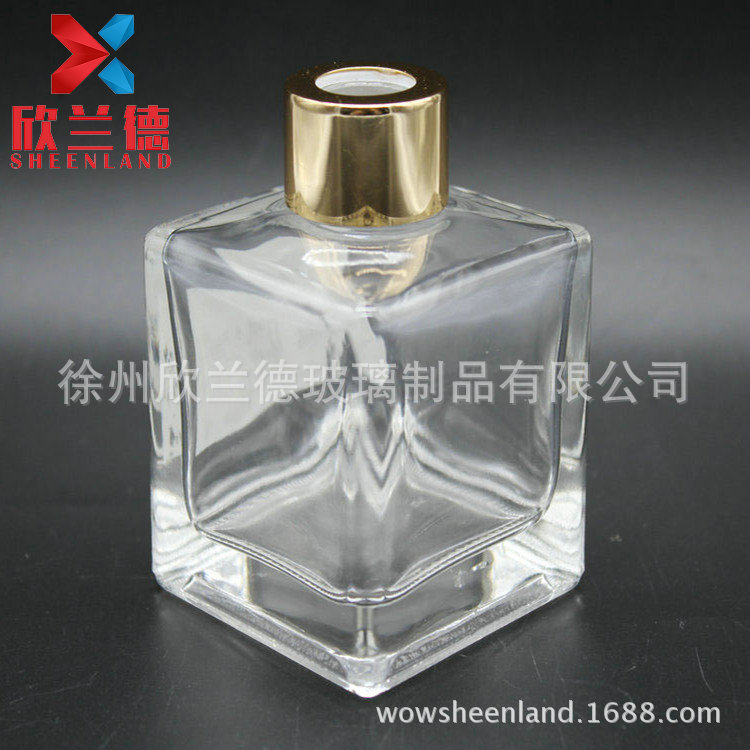 新款 香薰瓶 120ml四方香薰瓶  香薰瓶