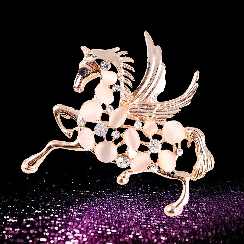 Korean fashion cat's eye stone rhinestone alloy Pegasus brooch corsage chest buckle female accessories_voghion.com