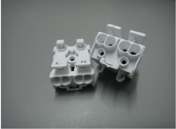 长期供应 端子台 推插式端子台 快速接线端子 P02-D2 质优价廉