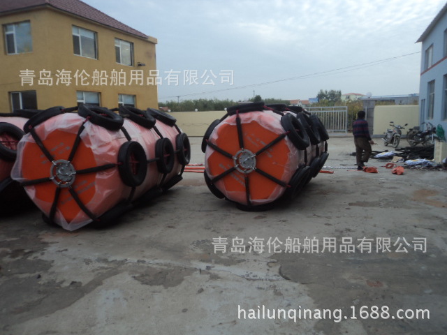 改进型 橡胶护舷 船舶靠泊充气 船用系泊靠垫 实心聚氨酯防撞设施