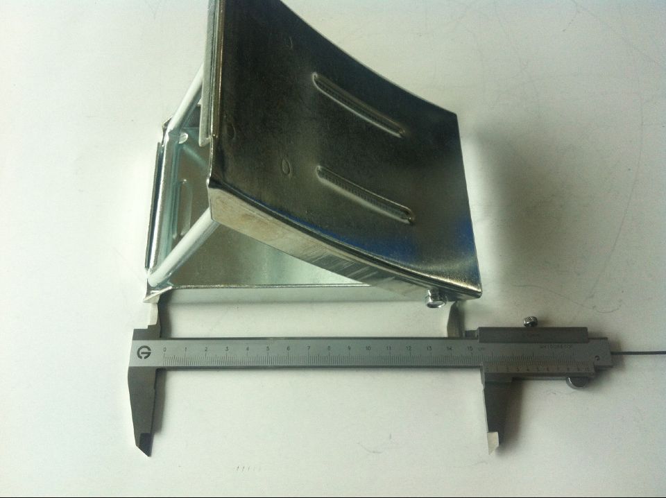 Factory Direct supply car brake pad rain and snow weather uphill pad fault parking anti-slip car triangle slope pad