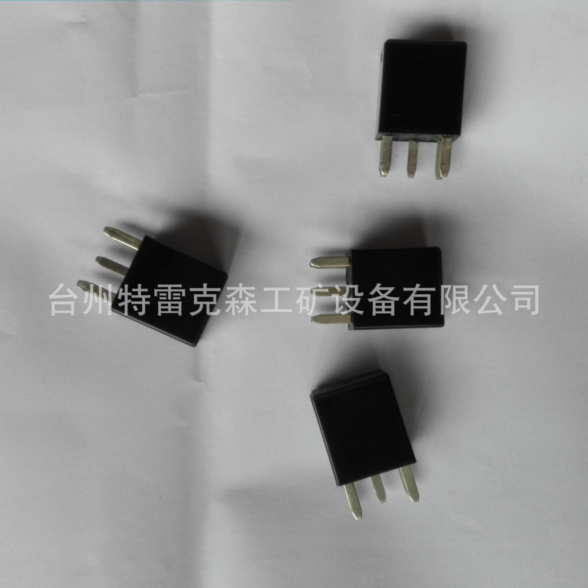 供应TEREX parts 20020284继电器 TR50特雷克是原厂件