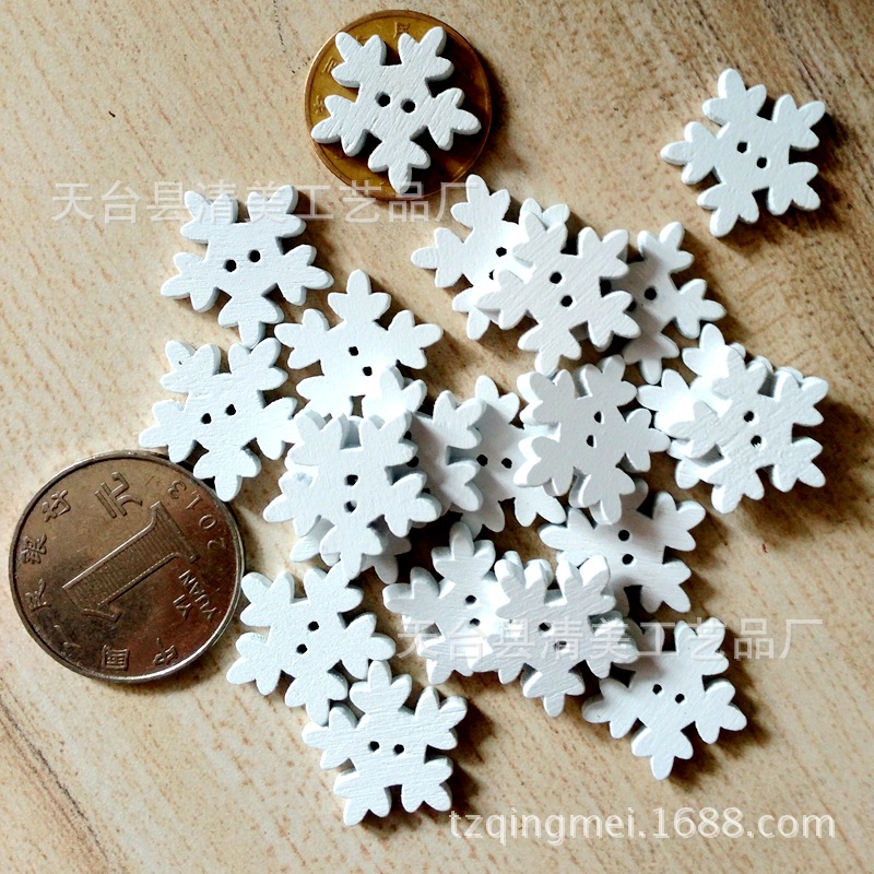 18mm blanco copo de nieve botones suministros de Navidad madera copo de nieve botones decorativos pintura accesorios de ropa de Navidad