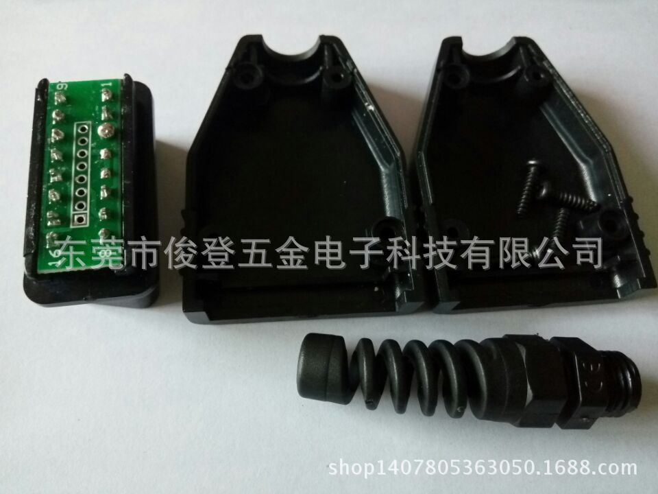 F7F99501F7B0AFD0C3E7133FE0DE19