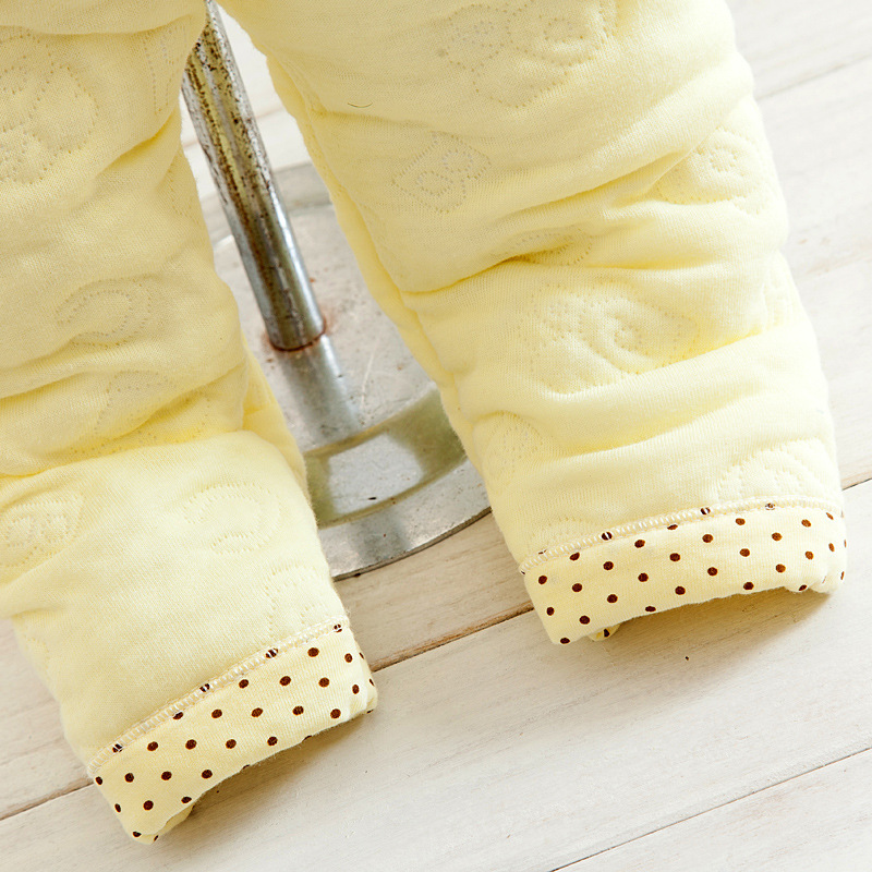 2335788768_1457337131