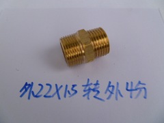 高壓清洗機管改裝 機動噴霧機管轉換接頭 外M22*1.5轉外G1/2