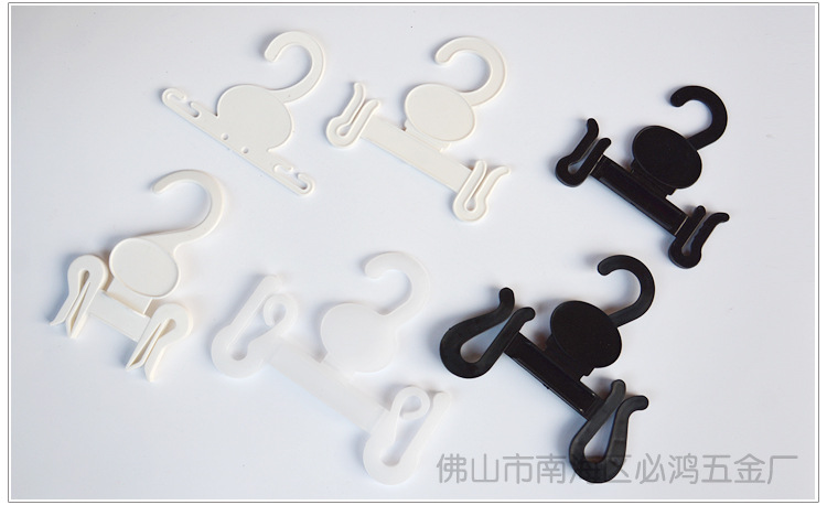 卫生间日常用品高效管理—挂钩的魅力