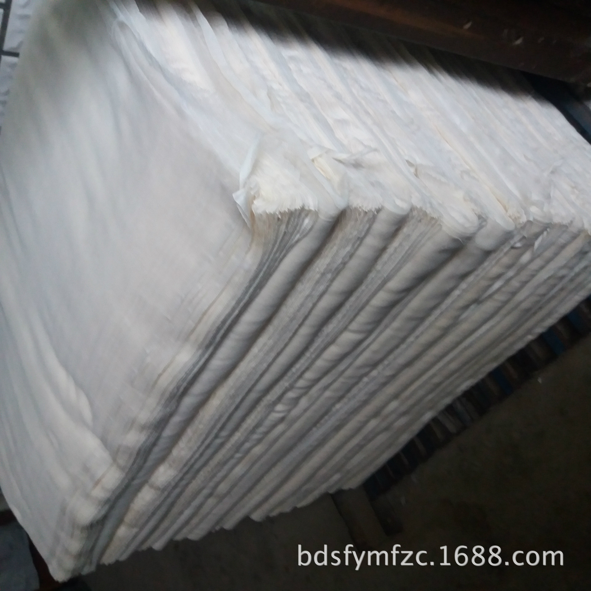 8尺涤棉纱布2500