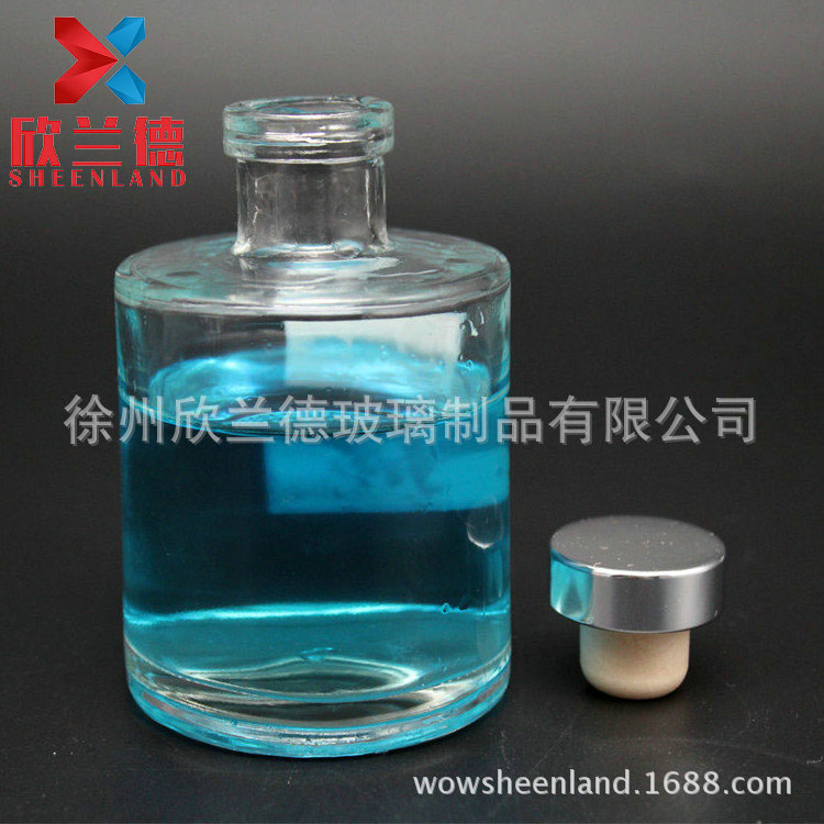 供应 150ML 圆柱形玻璃香薰瓶 卡口玻璃瓶 高白料玻璃瓶