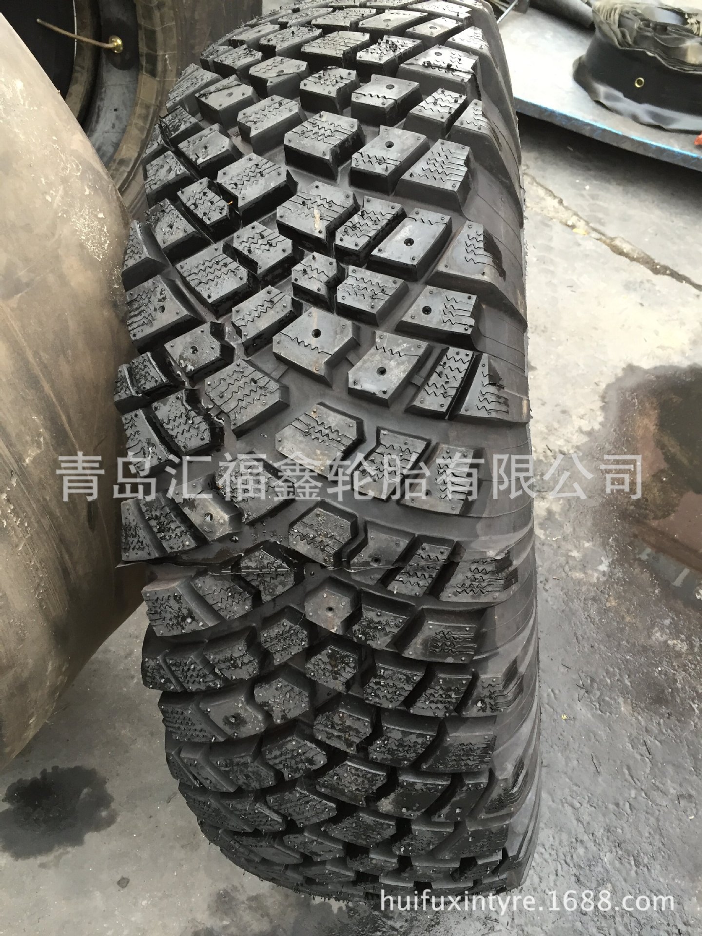 越野花纹轮胎 LT405/70R15 泥地大脚轮胎 HFX轮胎