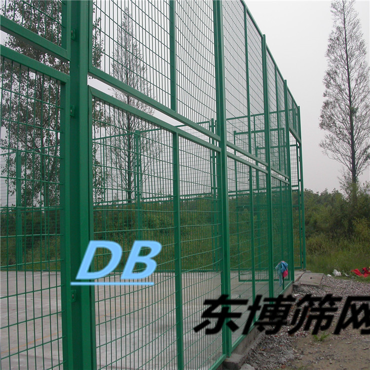 框架护栏网，练车场安全围栏网 ，框架防护网，广东护栏网片