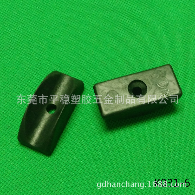 厂家生产塑料脚垫硅胶 防滑脚垫 黑色橡胶脚垫硅胶 防震垫可定做