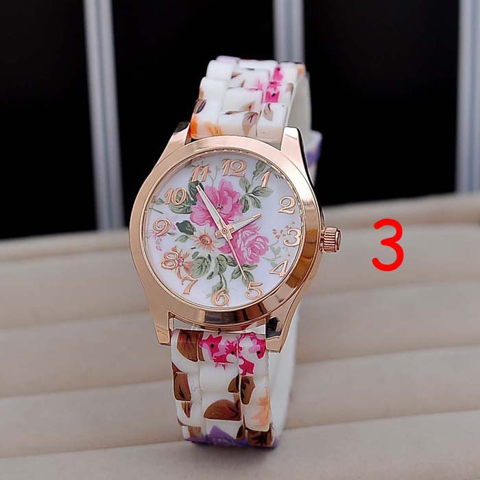 Casual Flower Buckle Quartz Women's Watches display picture 2