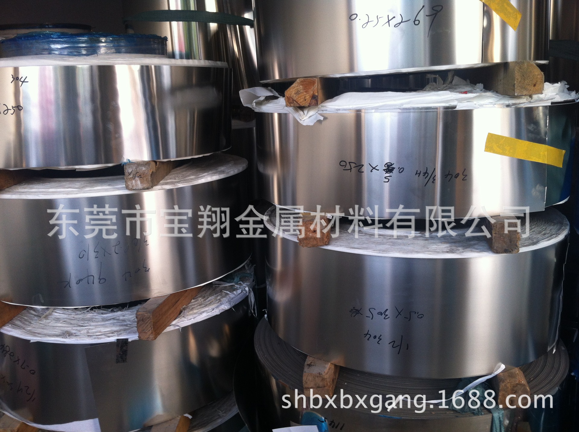 301不锈钢弹簧片 特硬不锈钢弹簧钢带 0.1mm 0.2mm