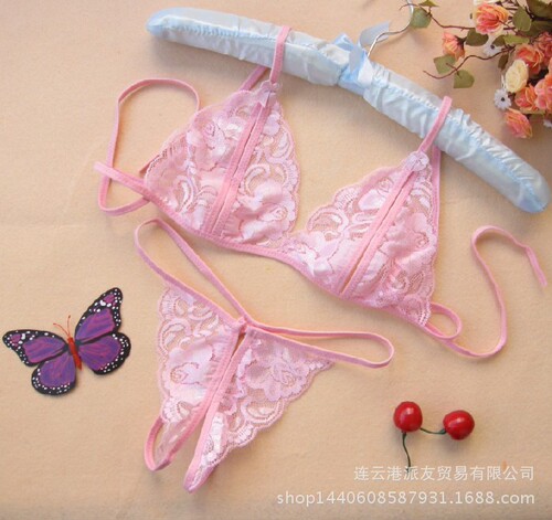Sexy lingerie, sexy temptation, lace open breasts, pure desire, three-point style, two-piece bra, pajamas, bikini