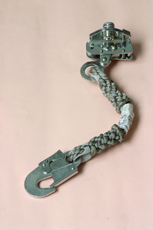 供应多种高品质的自锁器 攀登自锁器 锁绳器 止跌器 防坠器