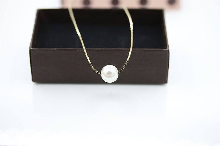 fashion pearl clavicle necklace