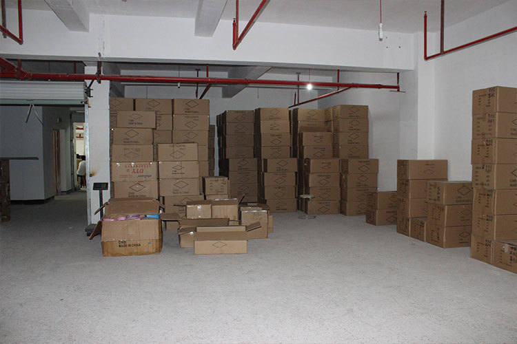 1011585088_1947137555