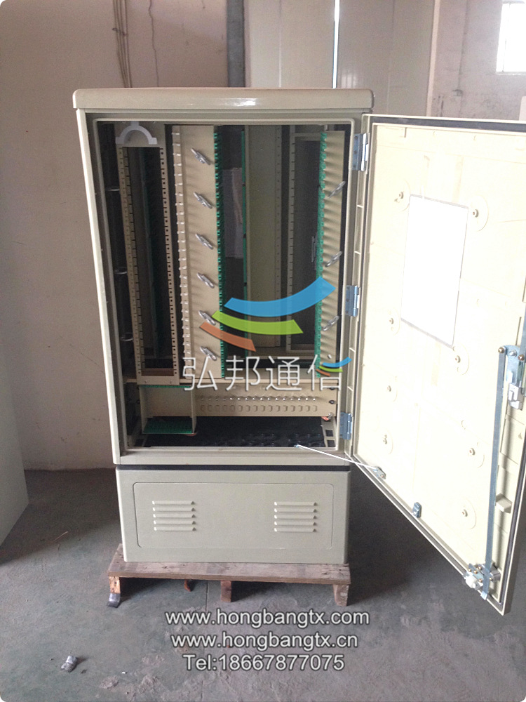 576芯光缆交接箱产品介绍(防水防尘)