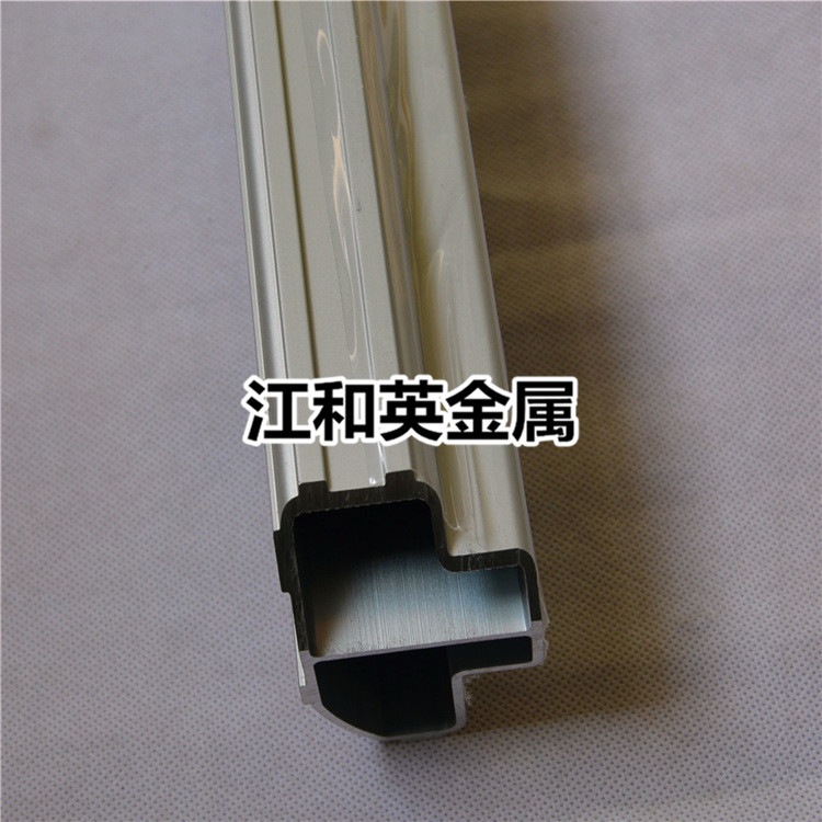 铝型材 45度切割（异型材氧化）