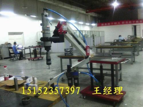 供应江阴铝合金攻丝机，江阴气动攻丝机，江阴攻丝铜材攻丝机