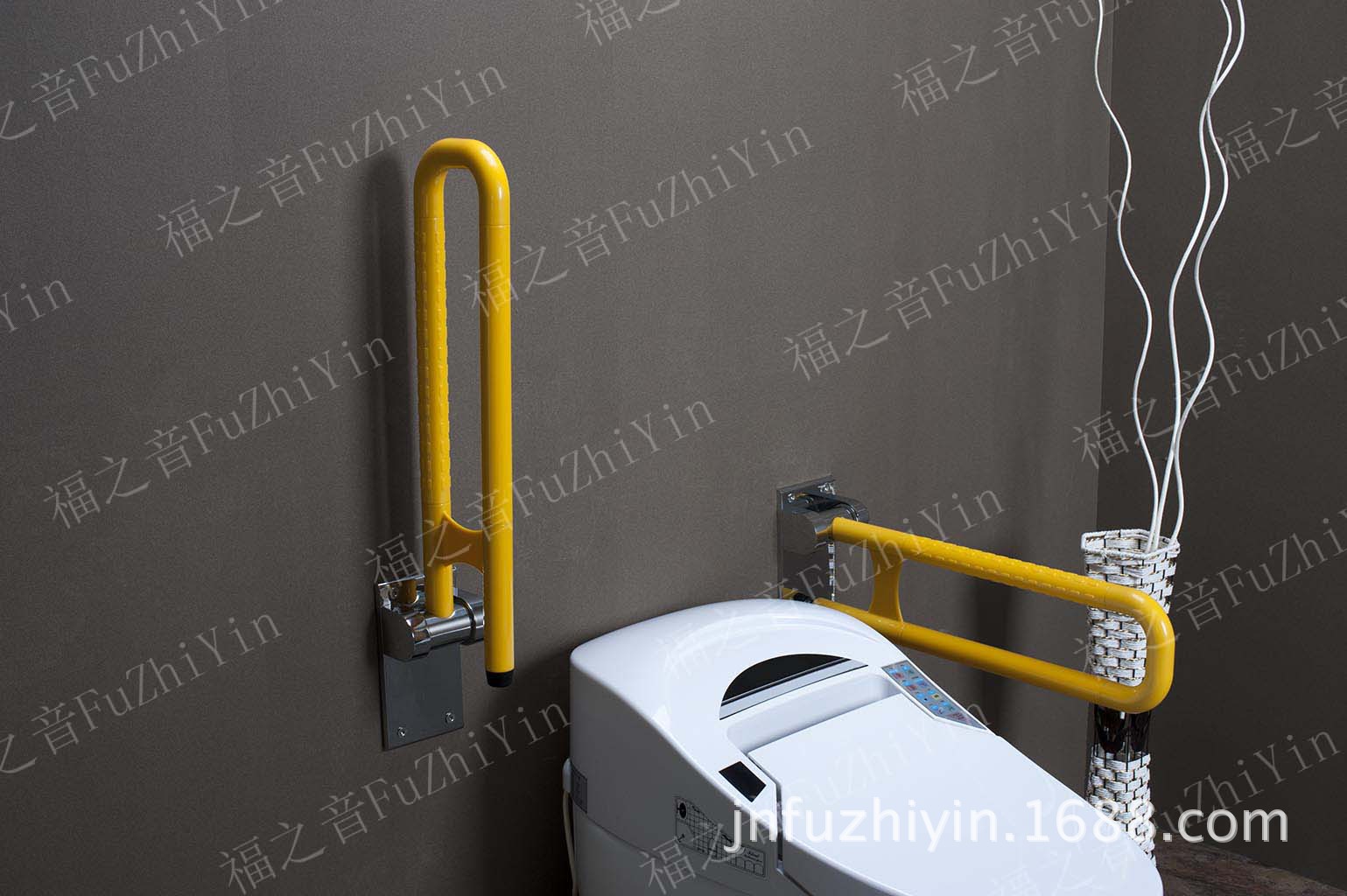 W0208B 钛合金上翻多功能扶手