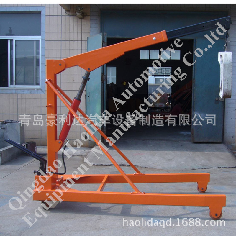 供应发动机手动液压吊车 (青岛豪利达）