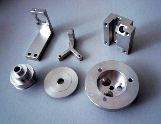 铝合金零件加 工 专业做铝合金零件加 工  机械零部件加工 厂家
